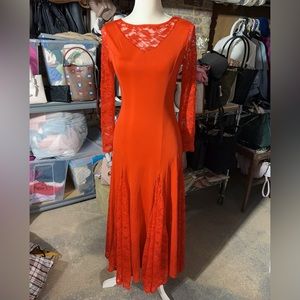 Tiptupu classic collection red laced long sleeves round neck super silky stretch